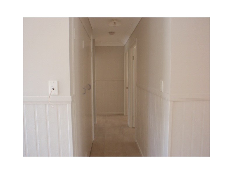 2/41 Baker Street, Emerald QLD 4720