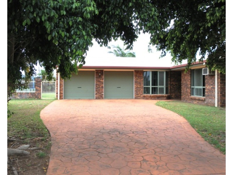 1 Kurrajong Close, Emerald QLD 4720
