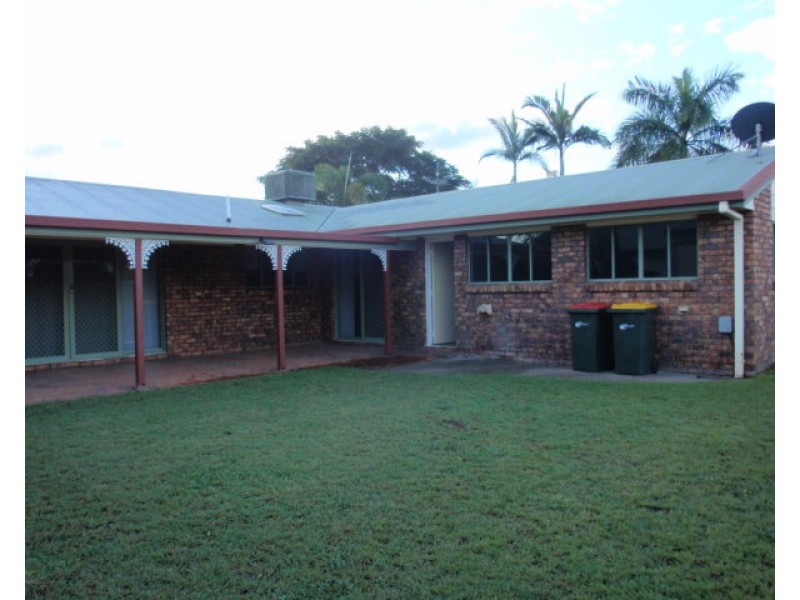 1 Kurrajong Close, Emerald QLD 4720