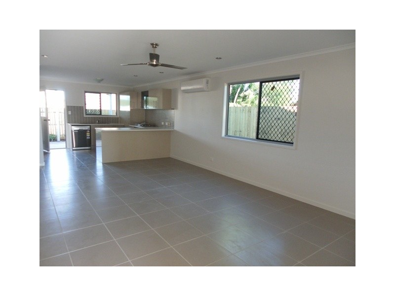 7/15 Roberts Street, Emerald QLD 4720