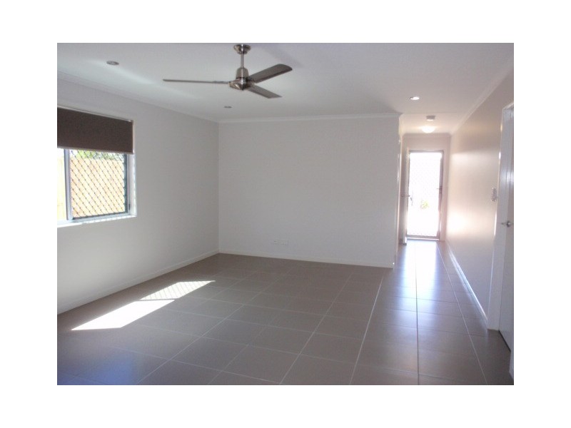 7/15 Roberts Street, Emerald QLD 4720