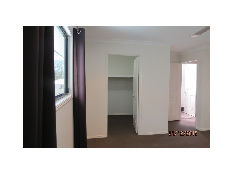 3/38 Long Street, Emerald QLD 4720
