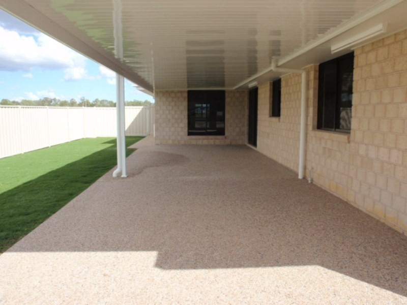 4 Wright Street, Emerald QLD 4720