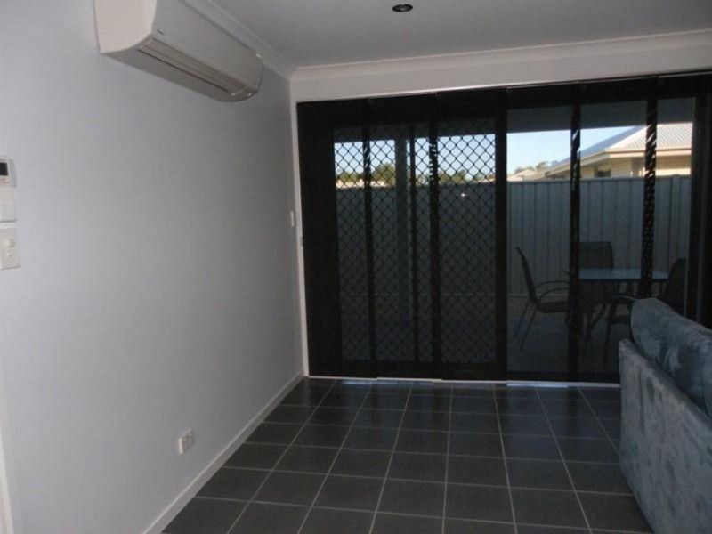 2/21 Moriarty Street, Emerald QLD 4720
