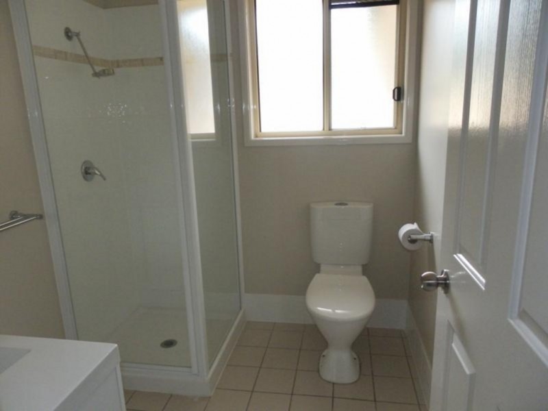 40 Riverview Street, Emerald QLD 4720