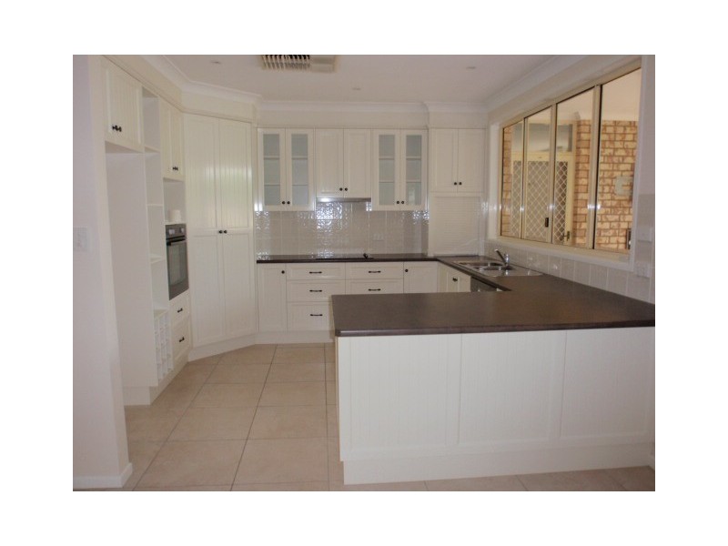 7 Waldby Court, Emerald QLD 4720