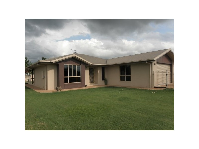 19 Callaghan Street, Emerald QLD 4720