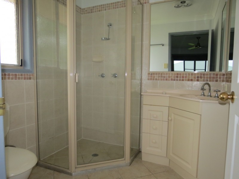 19 Callaghan Street, Emerald QLD 4720