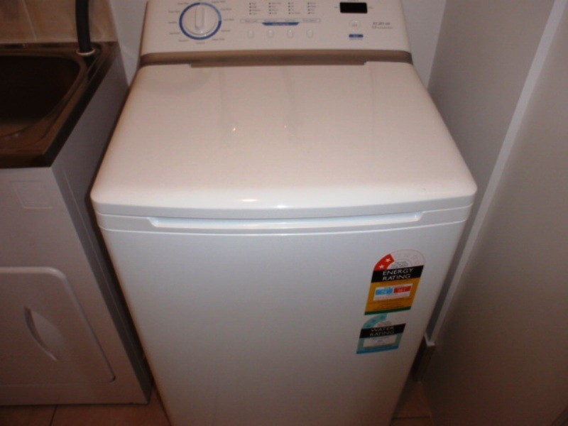 1/44 Bailey Street, Capella QLD 4723