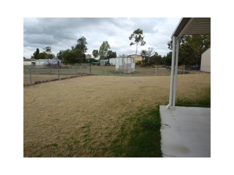 4 Scotts Peak Drive, Capella QLD 4723