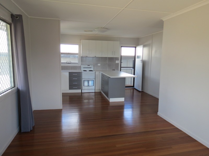 24 Glengallan Road, Emerald QLD 4720