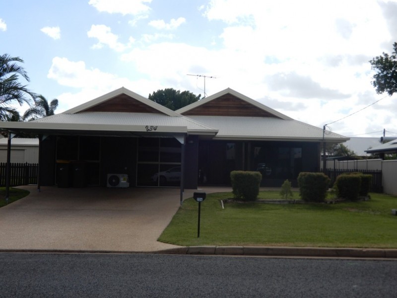 234 Borilla Street, Emerald QLD 4720