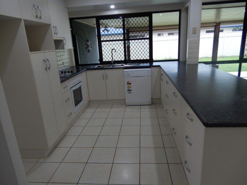 234 Borilla Street, Emerald QLD 4720