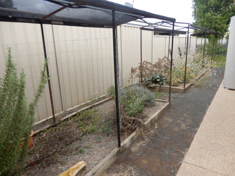 234 Borilla Street, Emerald QLD 4720