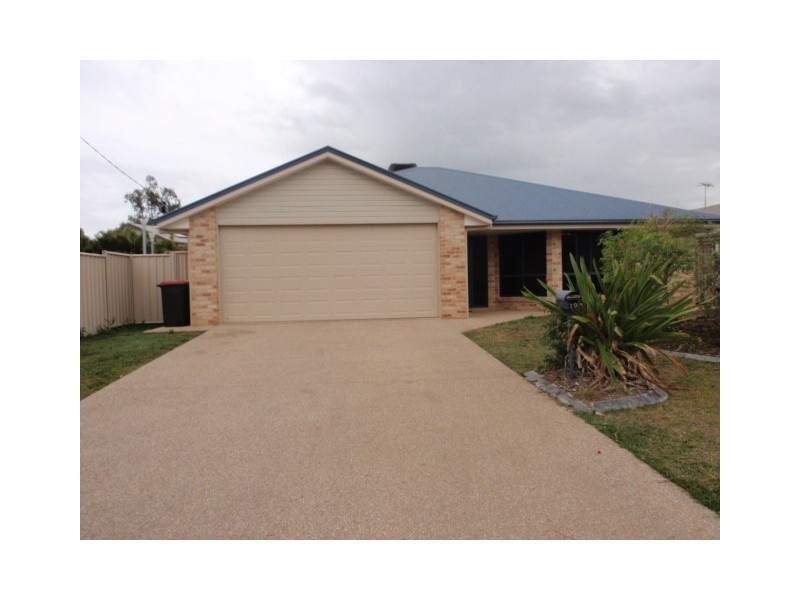 19 Roseanne Road, Emerald QLD 4720