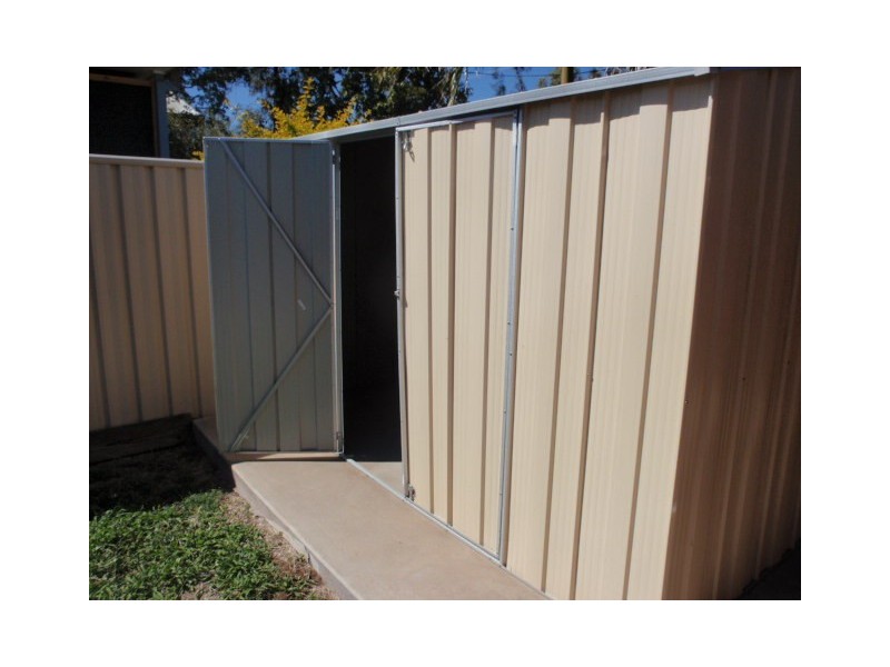 51 Loch Street, Emerald QLD 4720