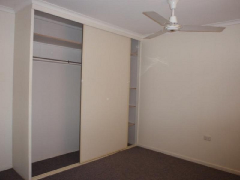 11 Carbeen Place, Emerald QLD 4720