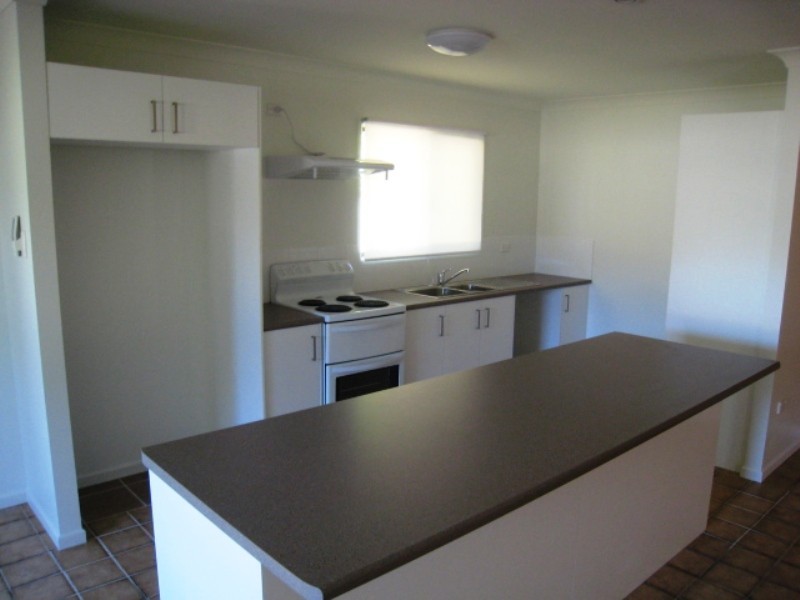 35 Baker Street, Emerald QLD 4720