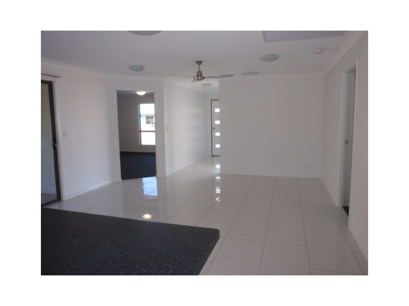 3 Singleton Drive, Emerald QLD 4720