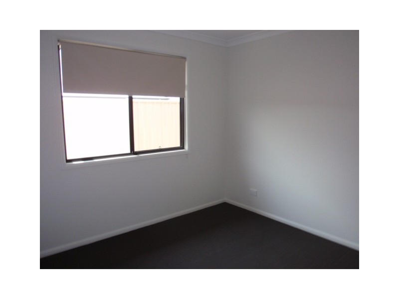 7 Eagle Street, Emerald QLD 4720
