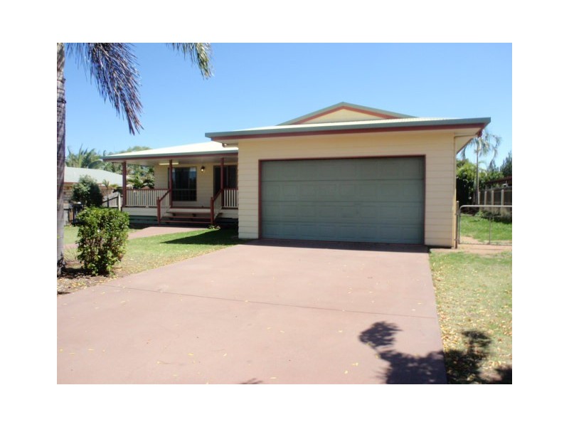 64 Crinum Crescent, Emerald QLD 4720