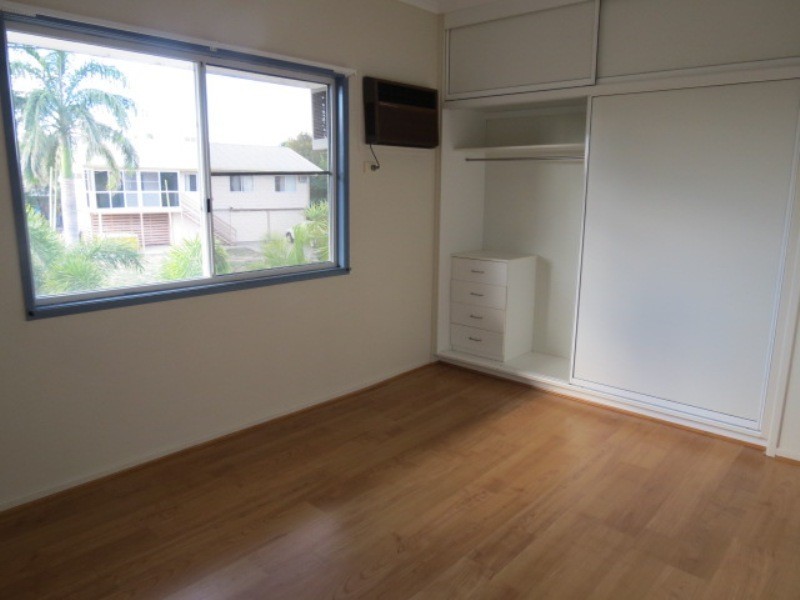 6 Alamein Drive, Emerald QLD 4720