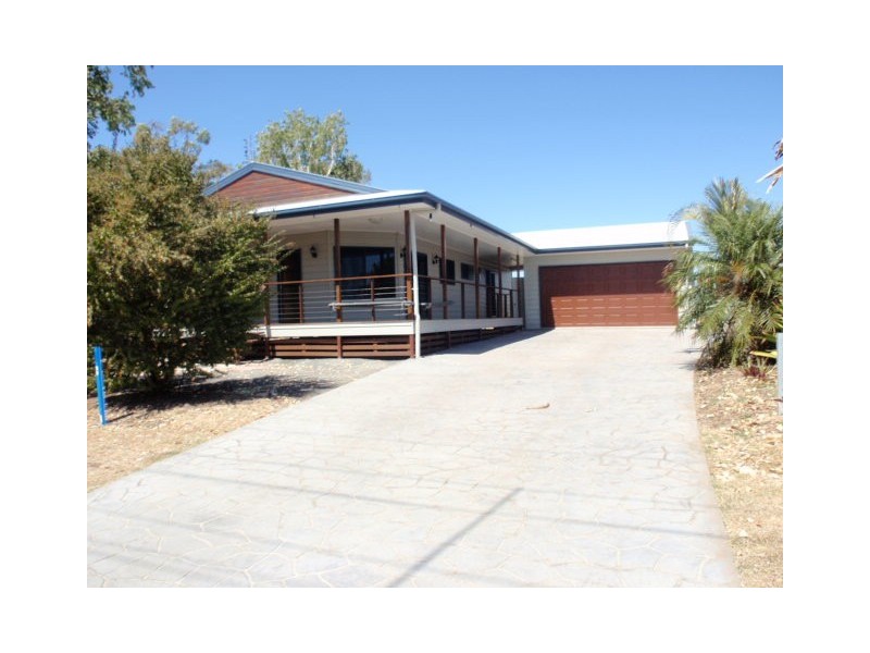 20 Moran Street, Capella QLD 4723