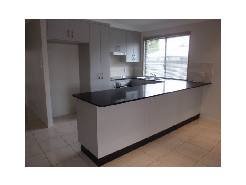 4/70 Long Street, Emerald QLD 4720