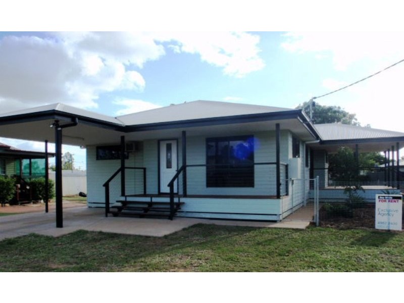 3 Vicki Close, Emerald QLD 4720