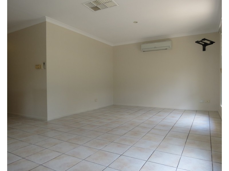 13 Staunton Street, Emerald QLD 4720