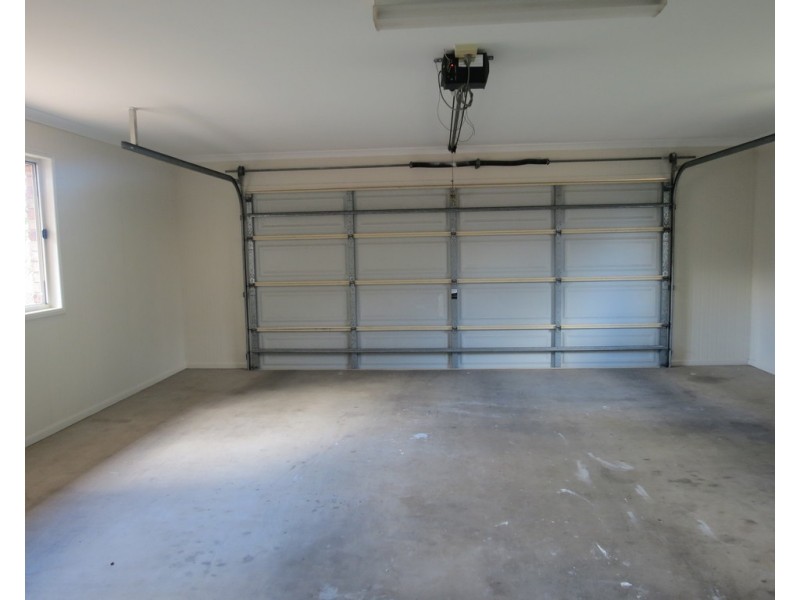 13 Staunton Street, Emerald QLD 4720
