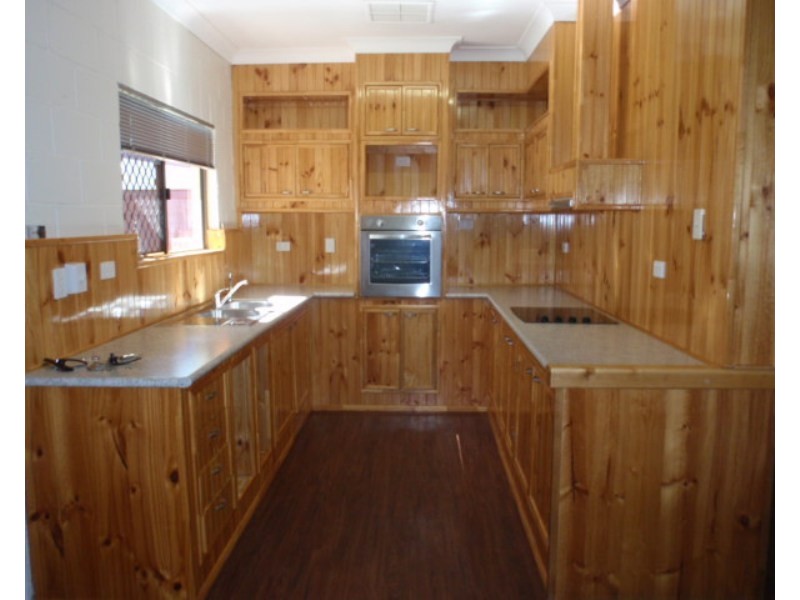 44 Colleen Avenue, Emerald QLD 4720