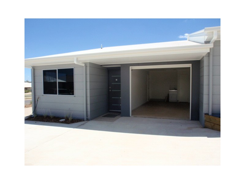 22/8 Hillcrest Street, Emerald QLD 4720