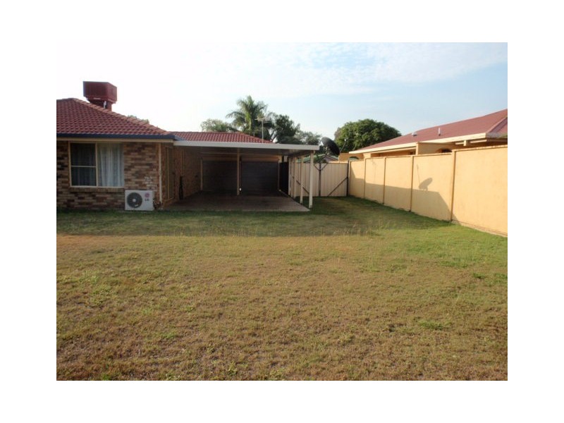 8 Staunton Street, Emerald QLD 4720