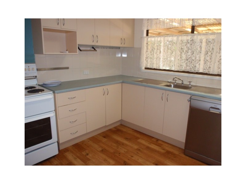 4 Morse Street, Emerald QLD 4720