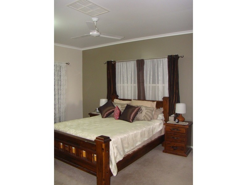 13 Barry Street, Emerald QLD 4720