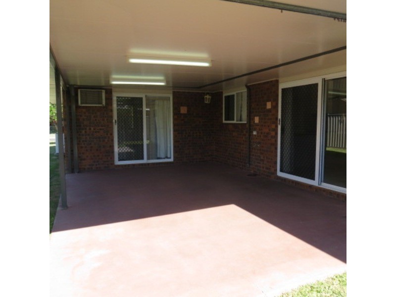 13 Barry Street, Emerald QLD 4720