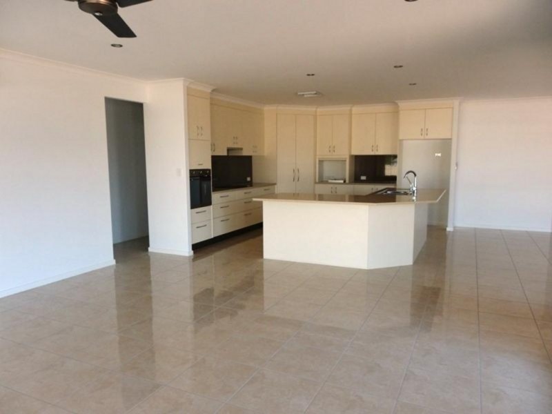 3 Moriarty Street, Emerald QLD 4720