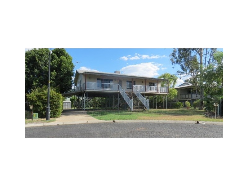 4 Waldby Court, Emerald QLD 4720