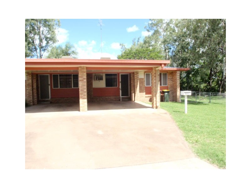 11B Cypress Drive, Emerald QLD 4720