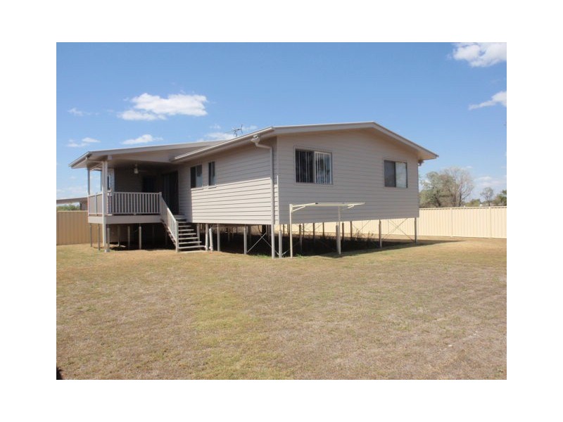 16 Ivers Place, Emerald QLD 4720 Floorplan