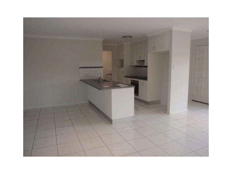 3 Berthun Drive, Emerald QLD 4720