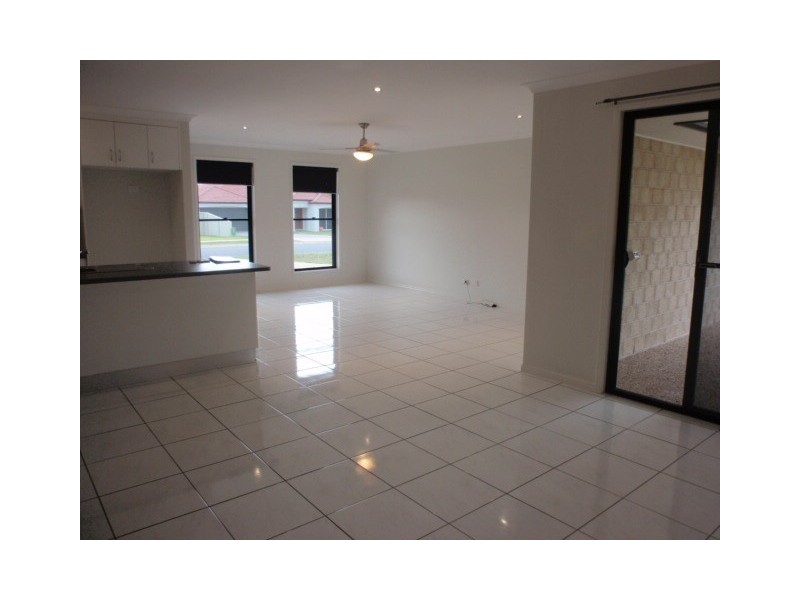 3 Berthun Drive, Emerald QLD 4720