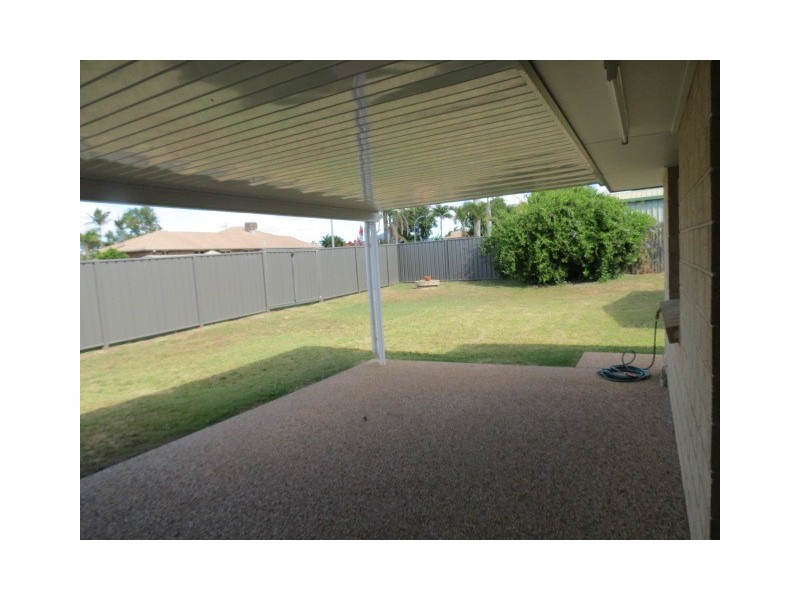 3 Berthun Drive, Emerald QLD 4720