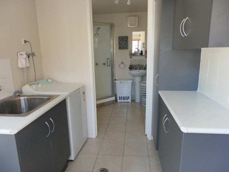 7 Andrea Place, Emerald QLD 4720