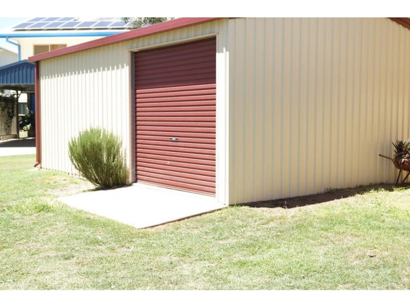 7 Andrea Place, Emerald QLD 4720