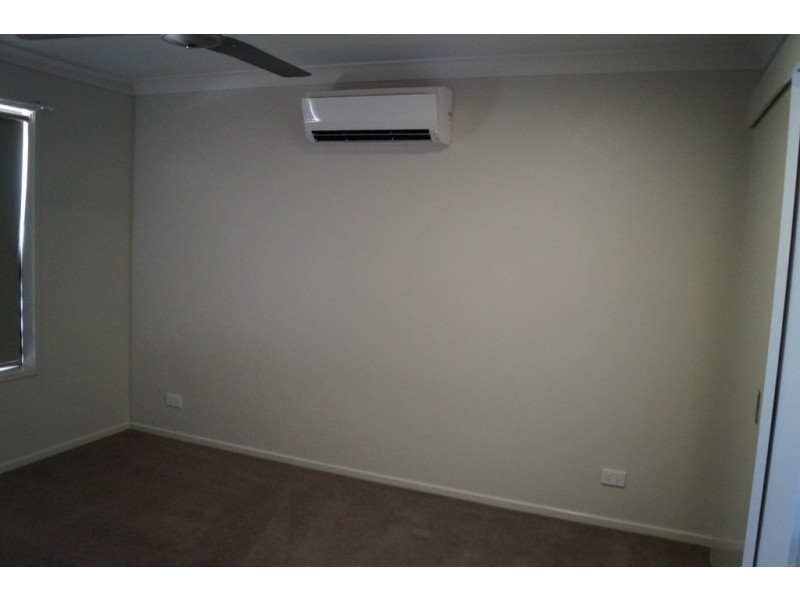 8 Newman Drive, Emerald QLD 4720