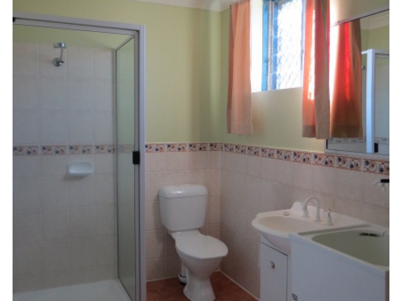 14a Old Airport Drive, Emerald QLD 4720