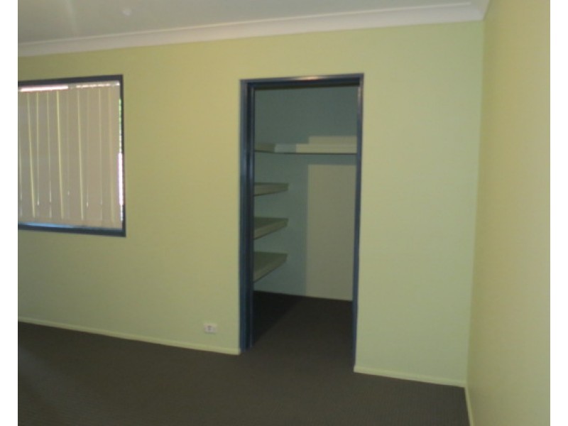 14a Old Airport Drive, Emerald QLD 4720