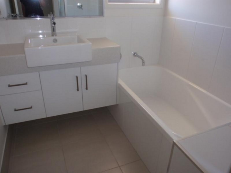 30 Kassidy Drive, Emerald QLD 4720